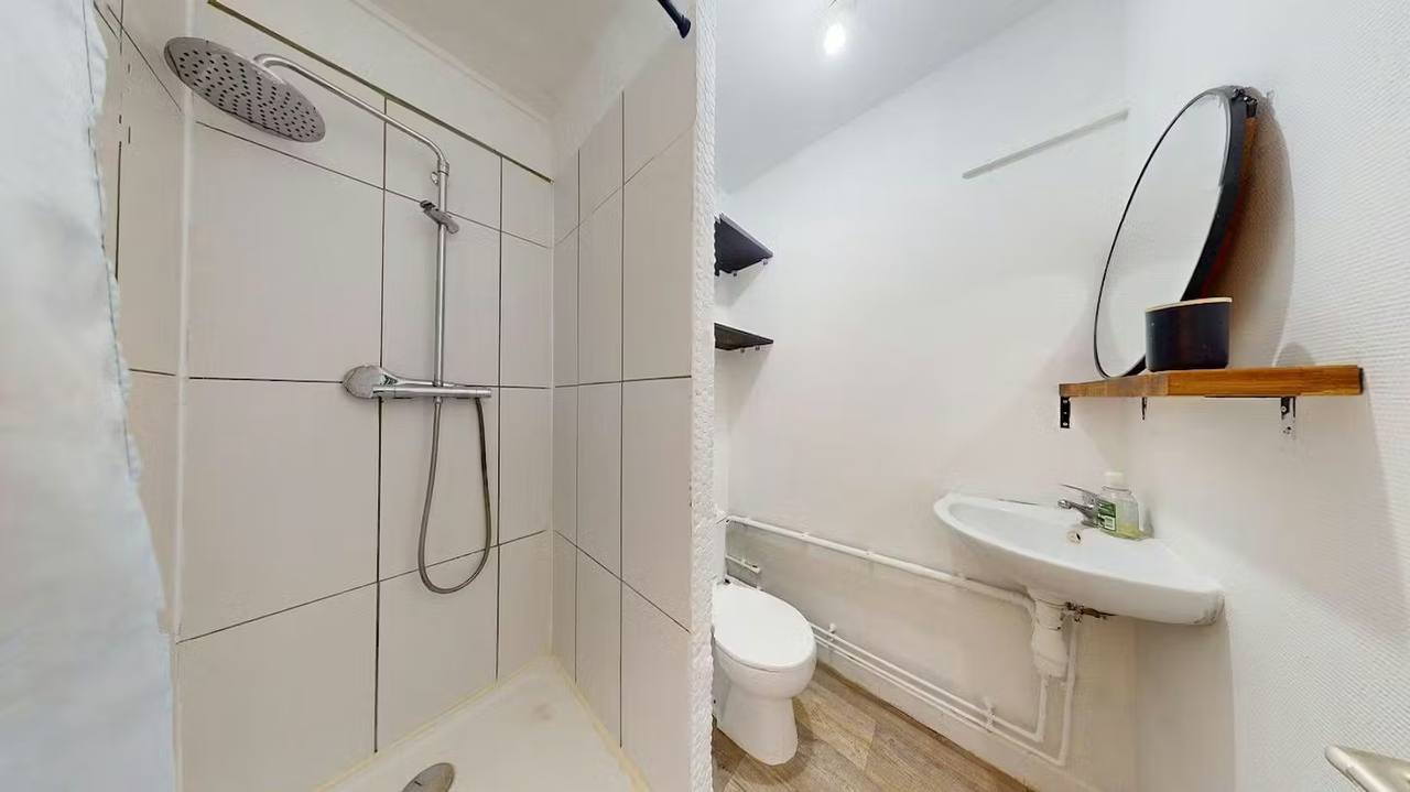 T1 meublé - Image 5